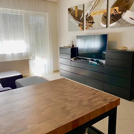 Rose Gold Wellness Apartment Siofok