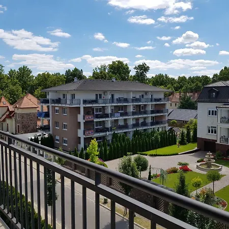Rose Gold Wellness Siofok