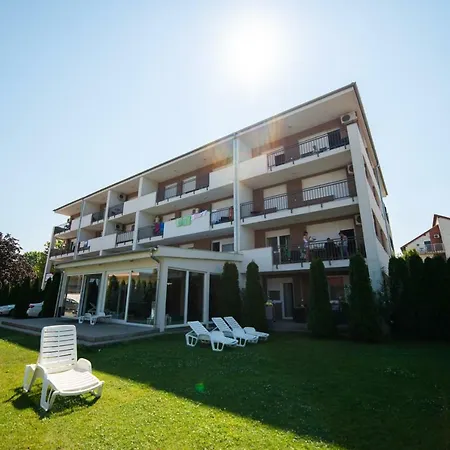 Rose Gold Wellness Apartment Siofok